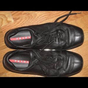 Authentic Prada Women Leather sneakers size 39.5
